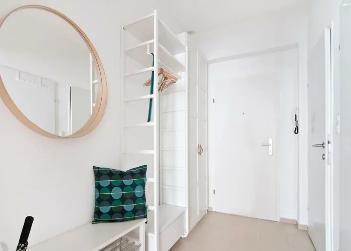 Stylish Self-check-in With 2 Bedrooms וינה